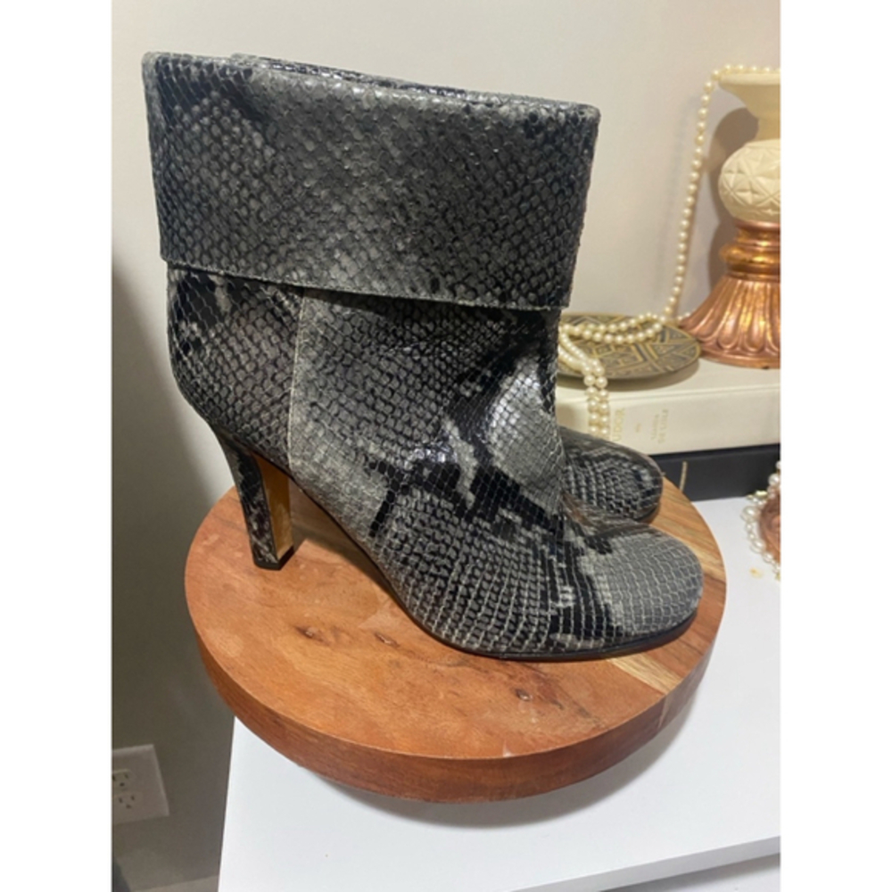 🌟SALE Kate Spade Snakeskin Boots Size 7